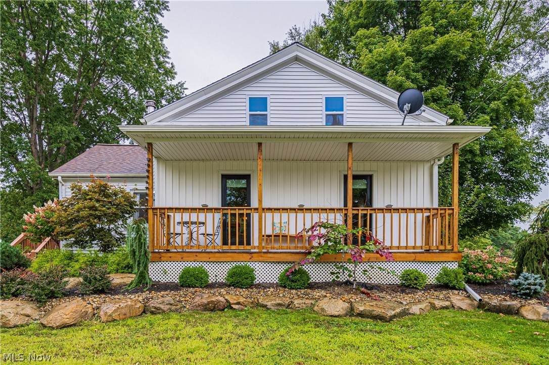 14813 Grove Road - Photo 1