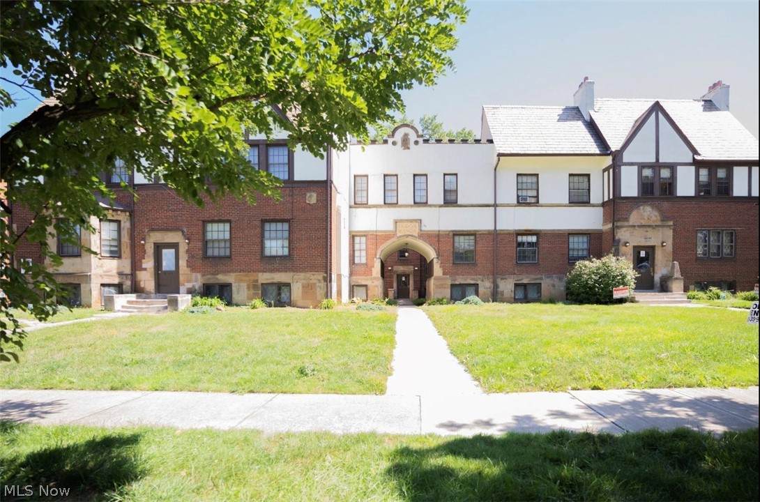 2865 Hampton Road - Photo 1