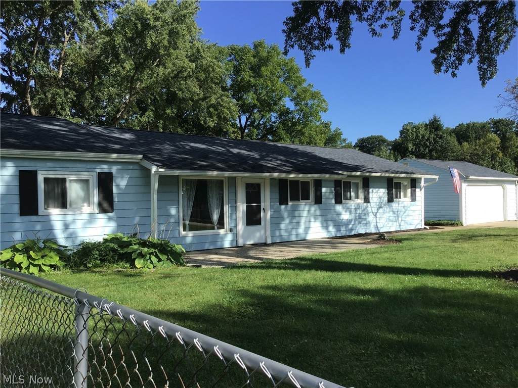 10228 Wellington Road - Photo 1