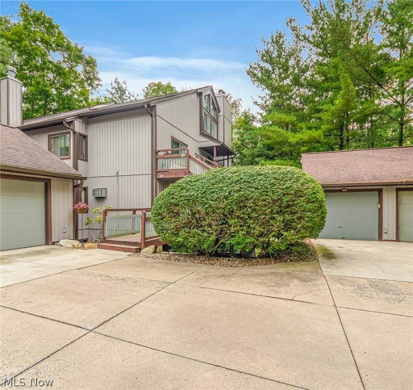 2220 Pinebrook Trail - Photo 1