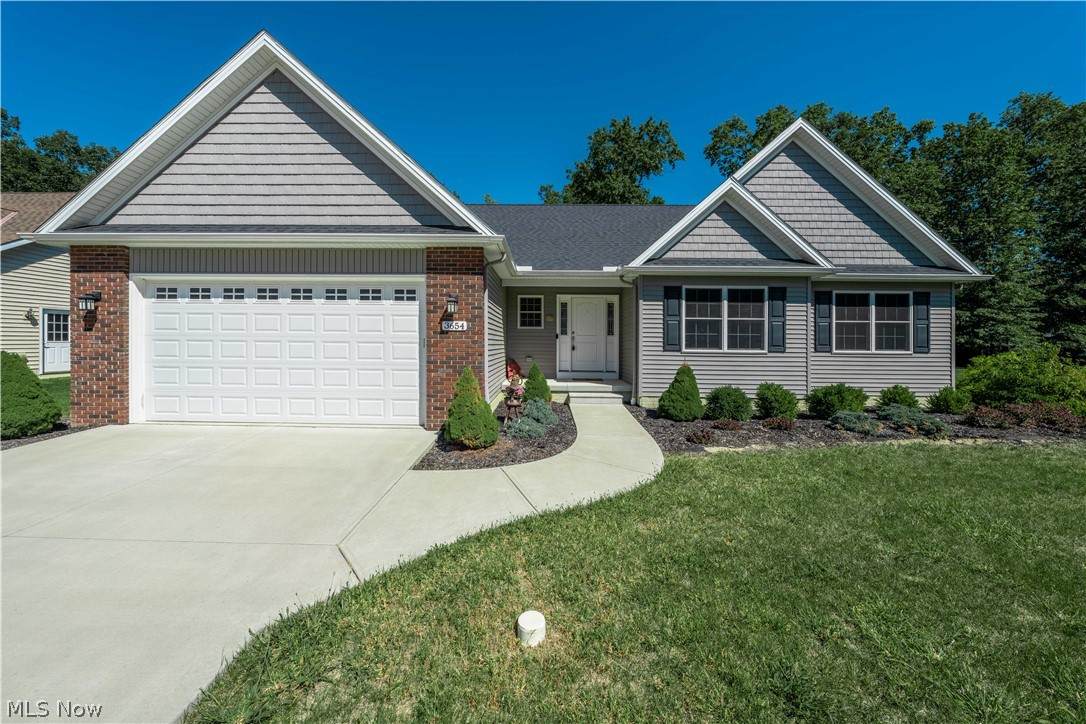 3654 Elizabeth Drive - Photo 1