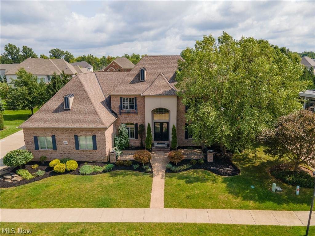 337 Edinburgh Drive - Photo 1
