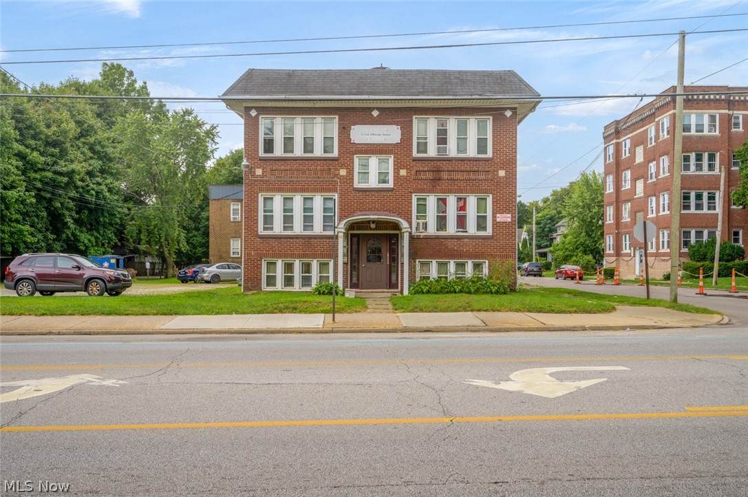 42 Tallmadge Avenue - Photo 1