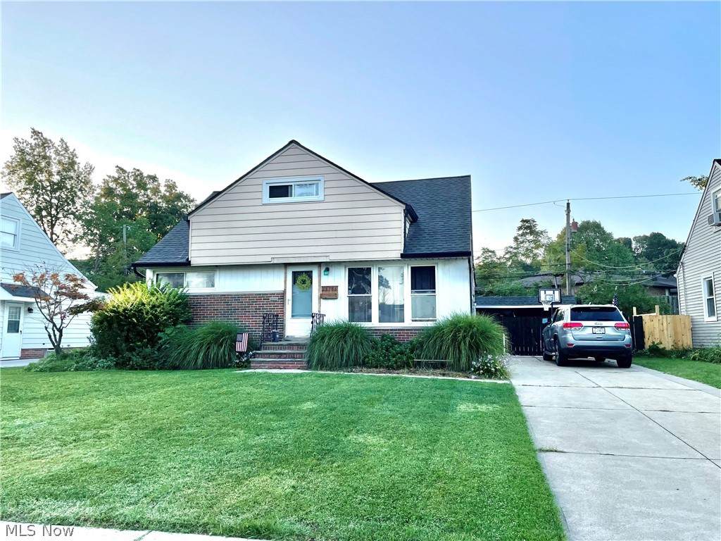 28786 Hazel Avenue - Photo 1