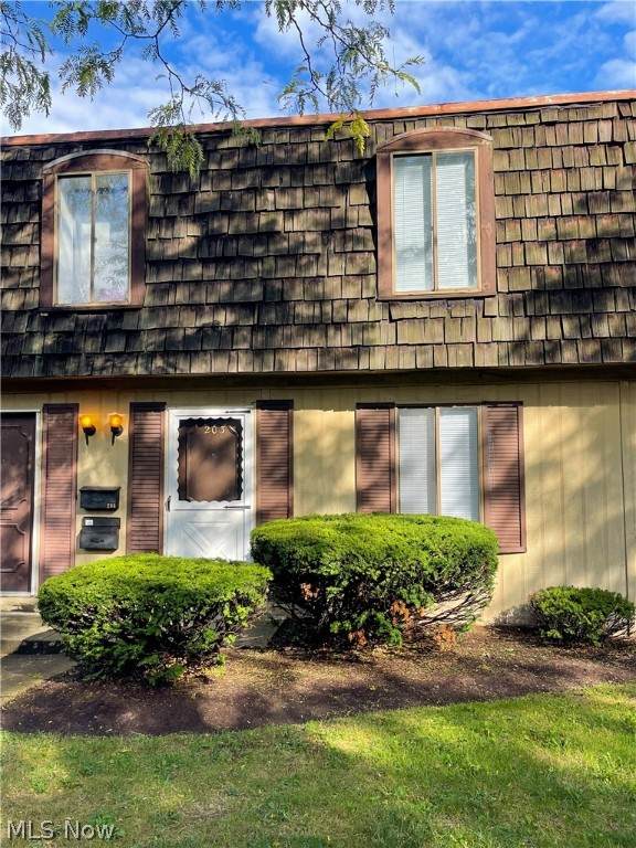 1651 Mentor Avenue - Photo 1