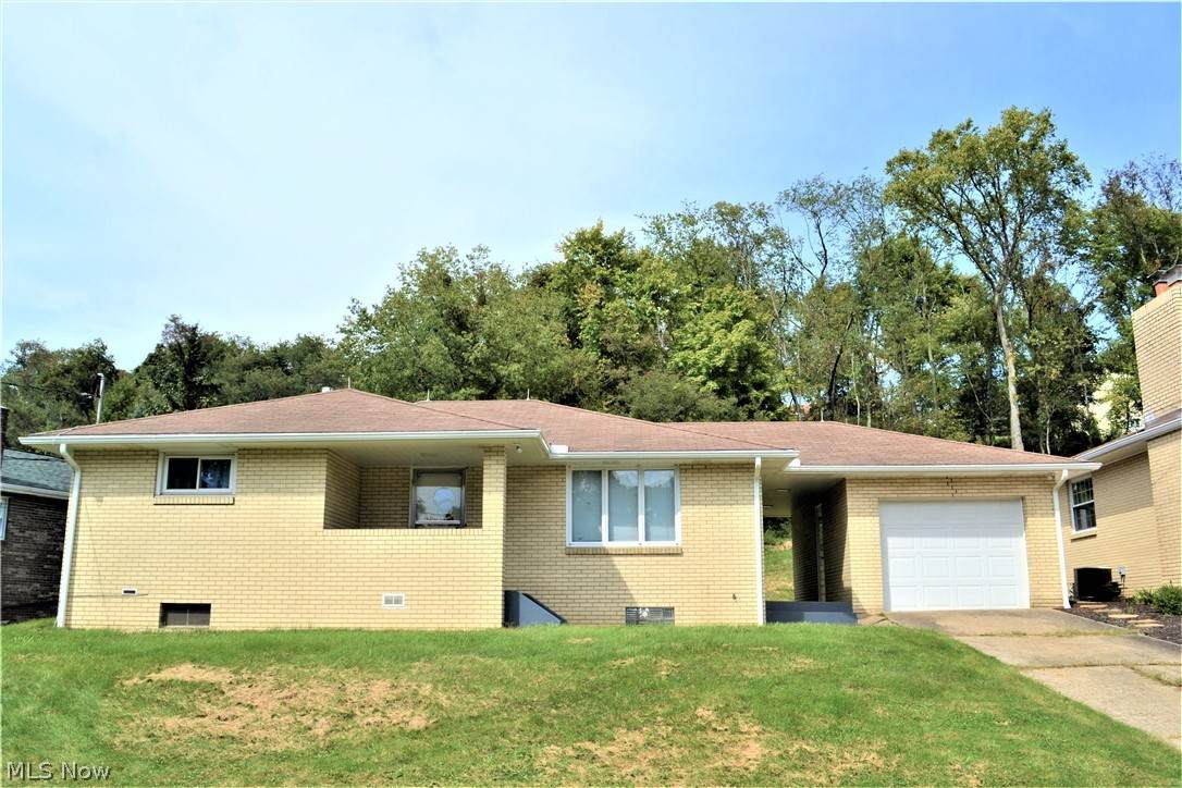 329 Putnam Lane - Photo 1