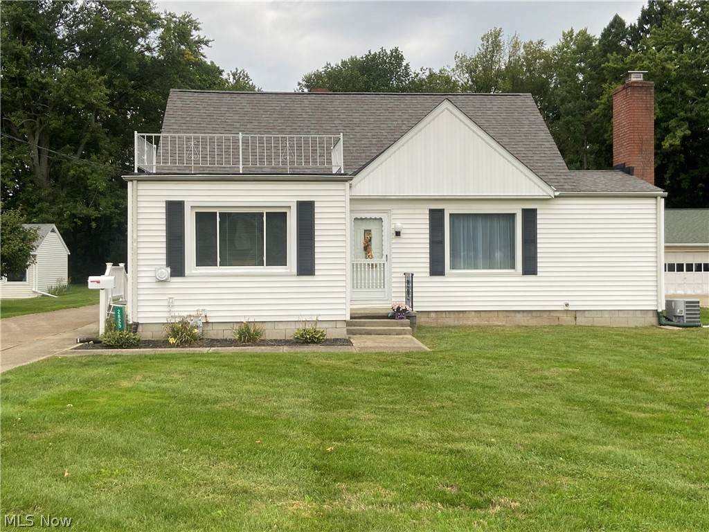 2825 Center Street - Photo 1