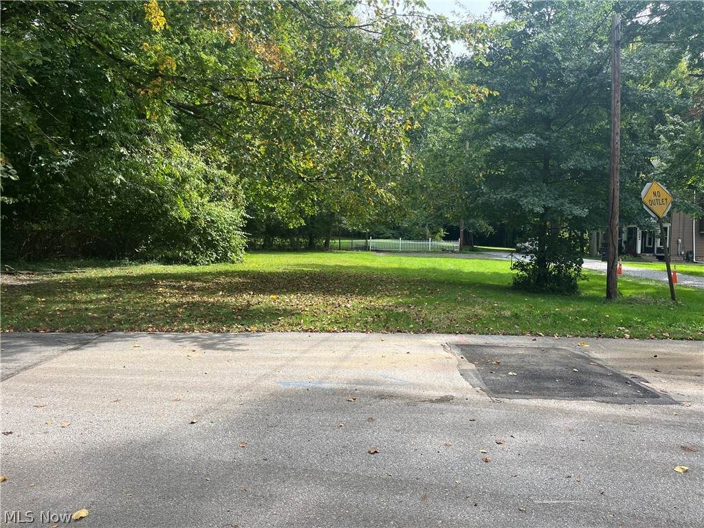 209 Barder Avenue - Photo 1