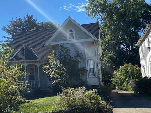 1269 Maple - Photo 1