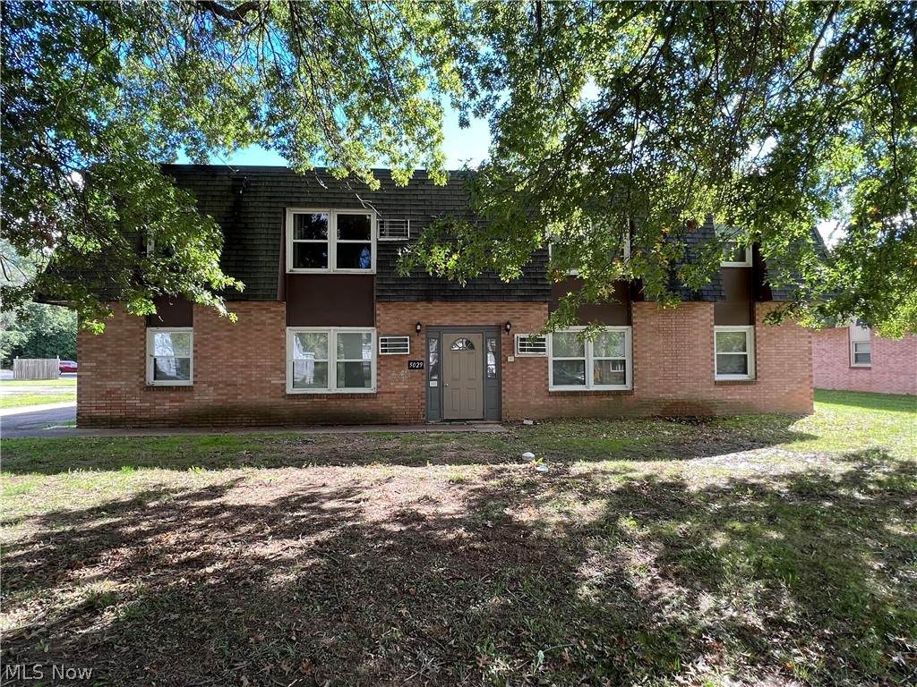 5029 Aravesta Avenue - Photo 1