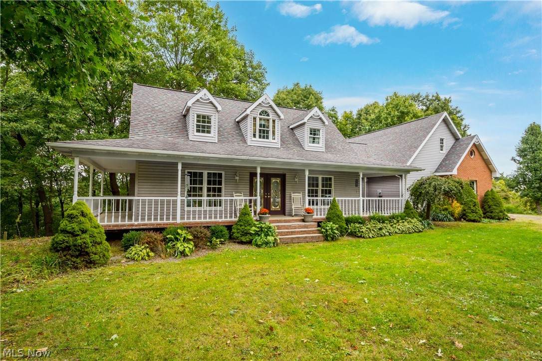 251 Poppy Lane - Photo 1