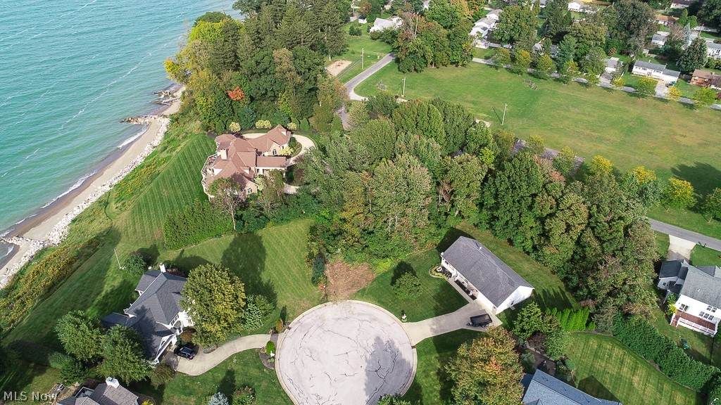 5755 Windjammer Court - Photo 1
