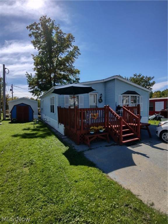 15 Thrush Avenue - Photo 1