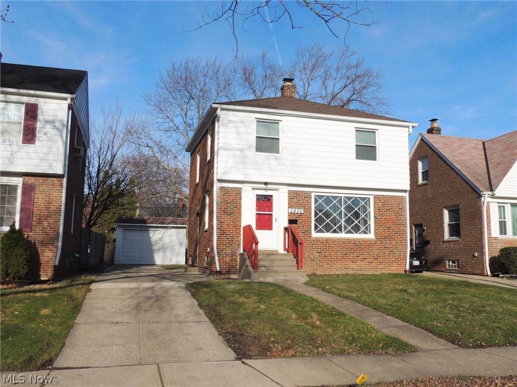 5436 Hollywood Avenue - Photo 1
