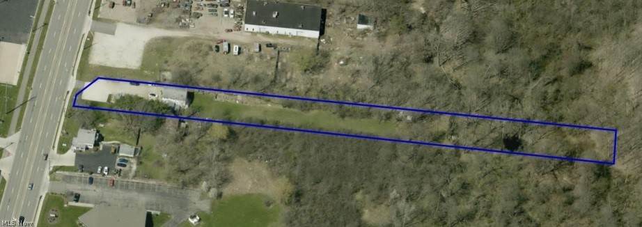 3955 Pearl Road - Photo 1