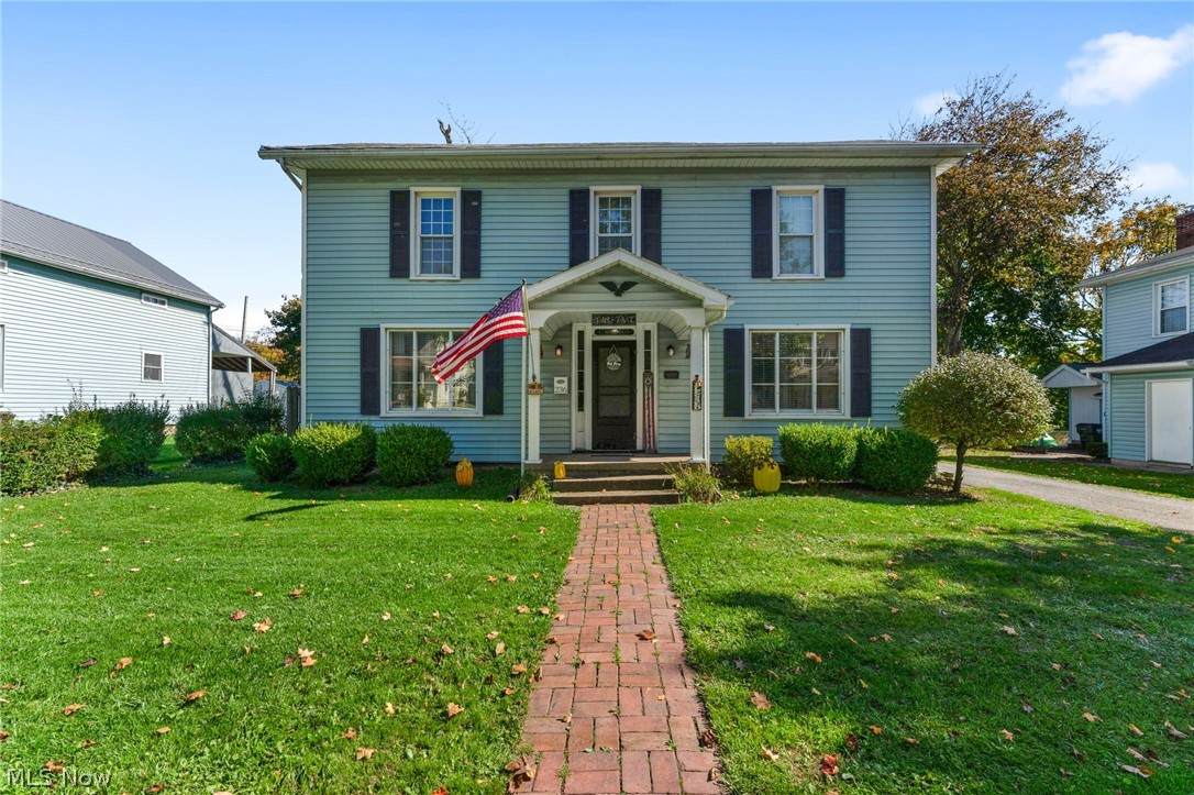236 Elm Street - Photo 1