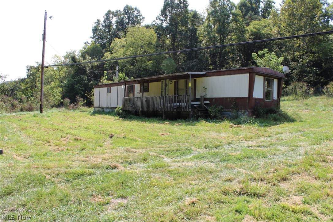 Township Road 196 W - Photo 1