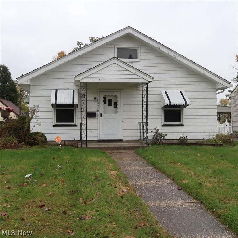 1919 44th Street - Photo 1