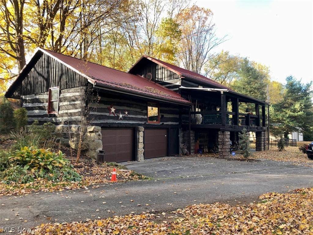 1427 Goshen Hill Road - Photo 1