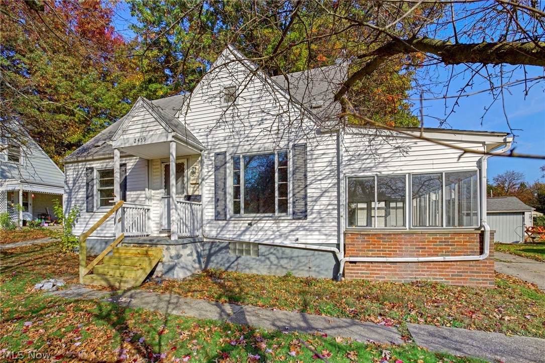 2459 Newton Street - Photo 1