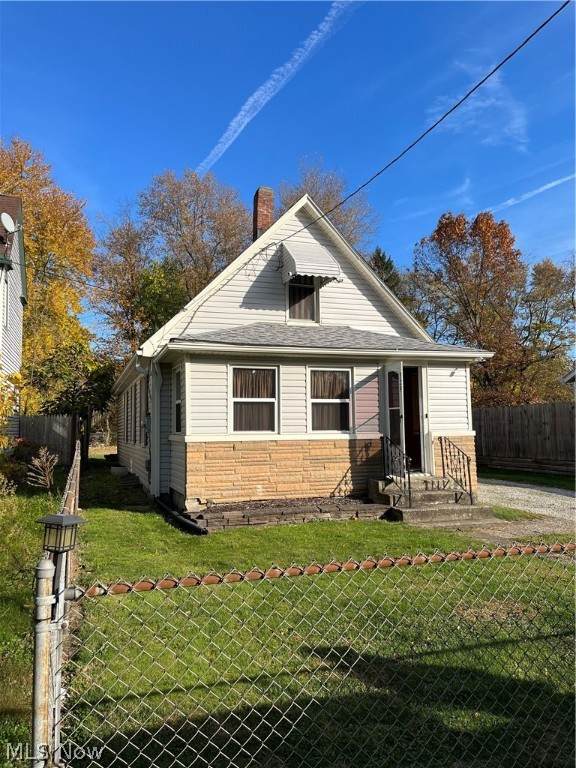 329 Bell Street - Photo 1