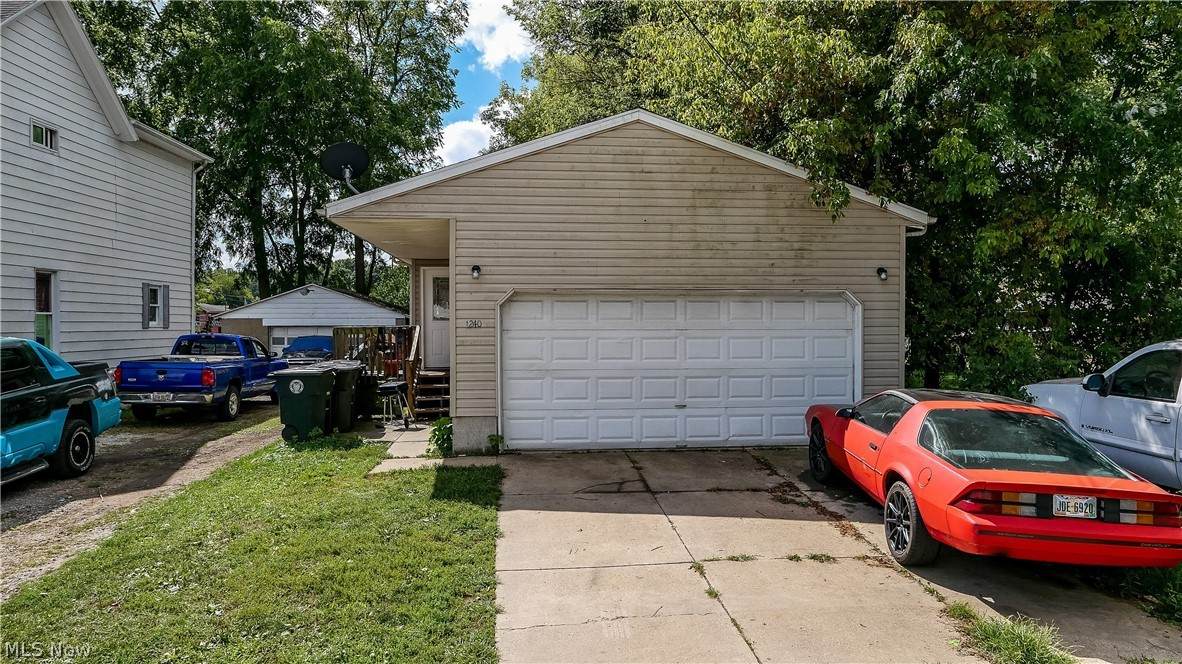 1240 Waterloo Road - Photo 1