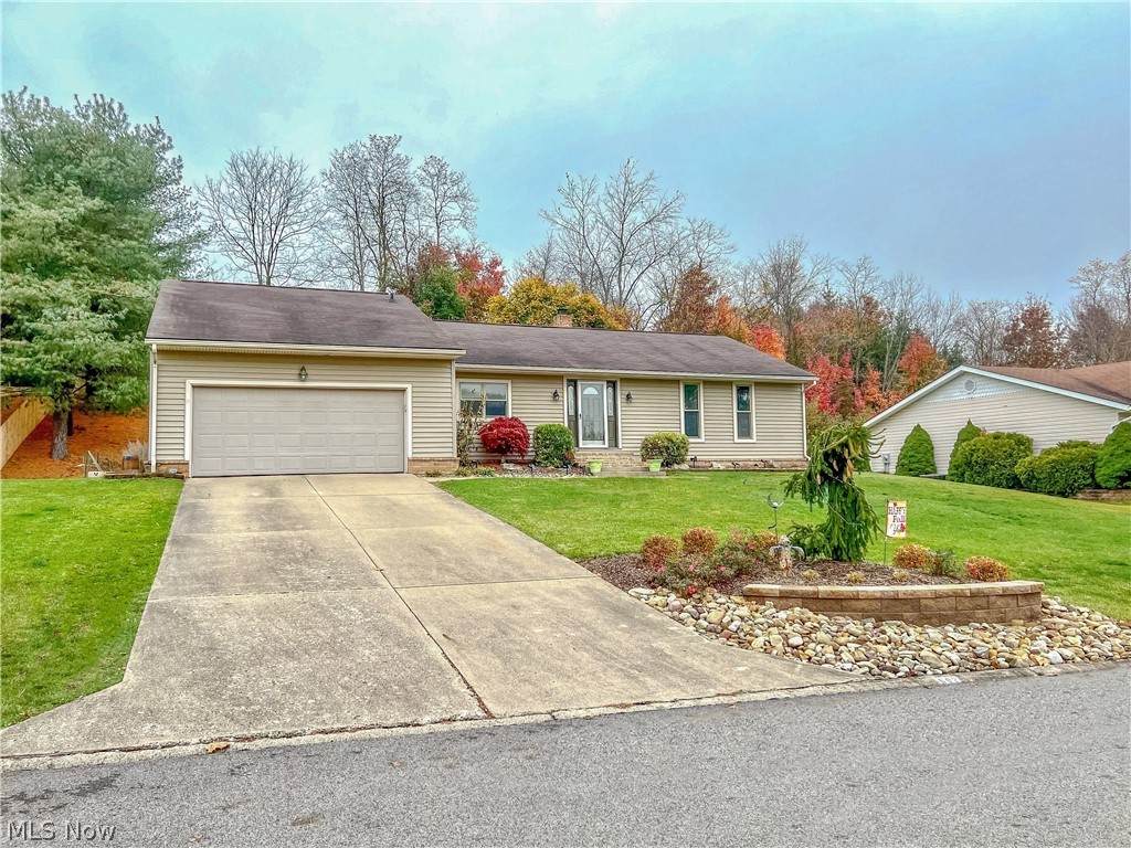 602 Pine Valley Drive - Photo 1