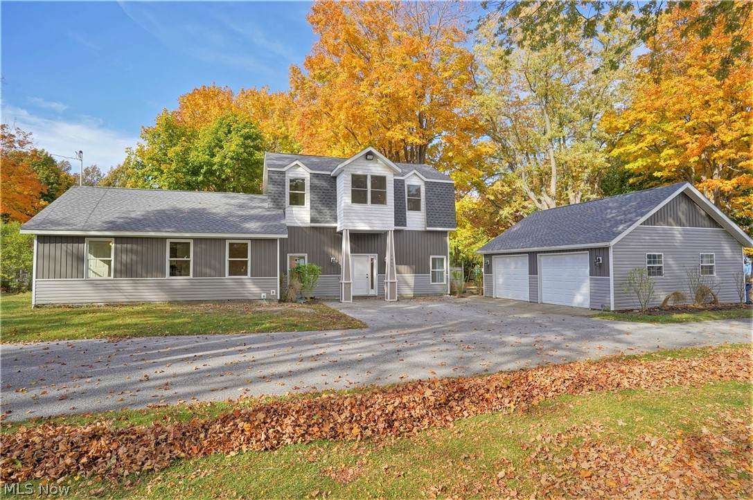 7805 Lake Shore Boulevard - Photo 1