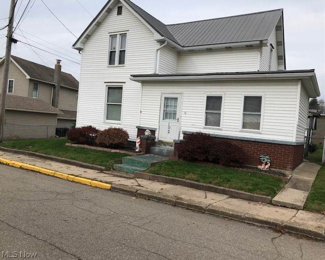 102 Oak Street - Photo 1
