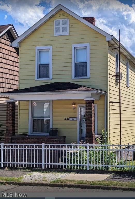 218 2nd Avenue - Photo 1