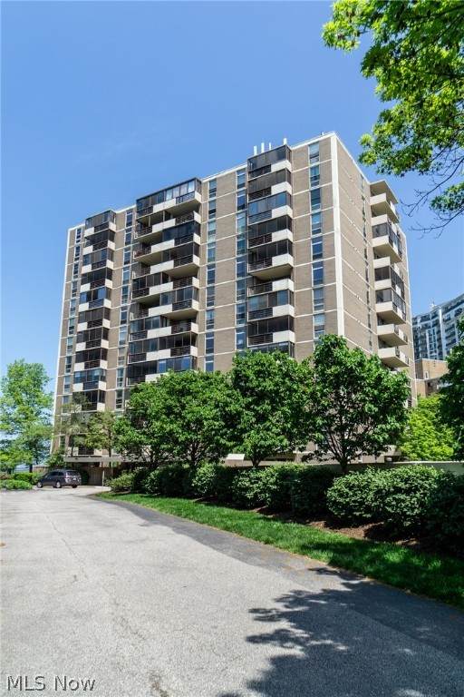 25801 Lake Shore Boulevard - Photo 1