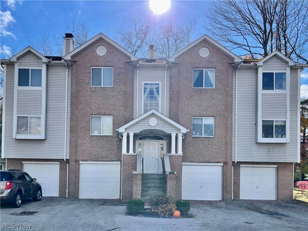 344 Village Pointe Drive - Photo 1