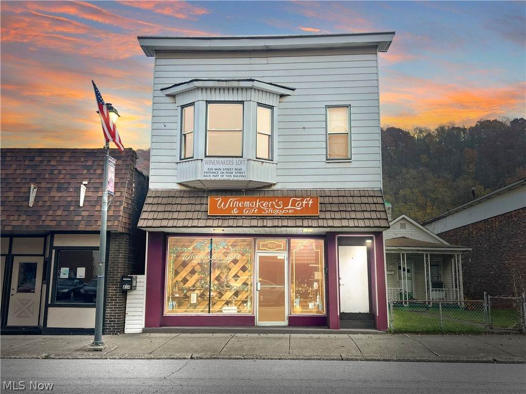 830 Main St - Photo 1