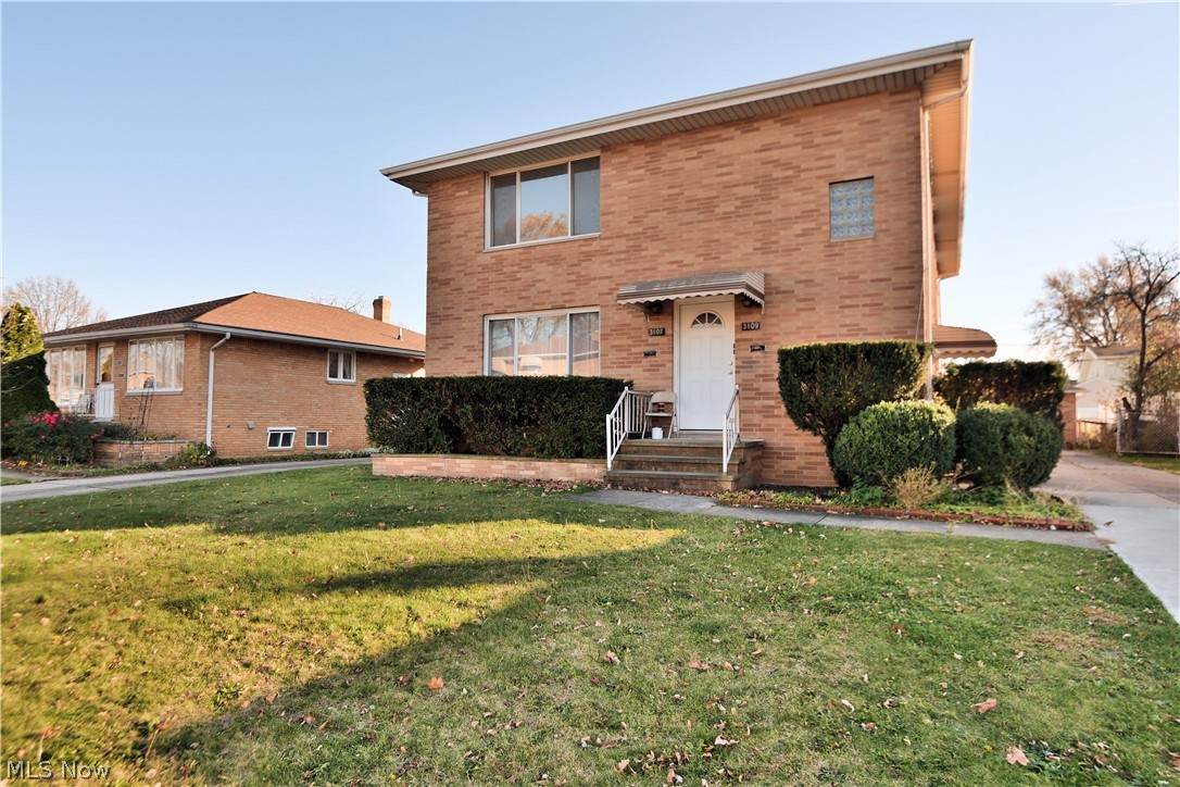 3107 Marioncliff Drive - Photo 1