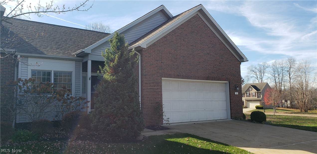 335 Earlington Circle - Photo 1