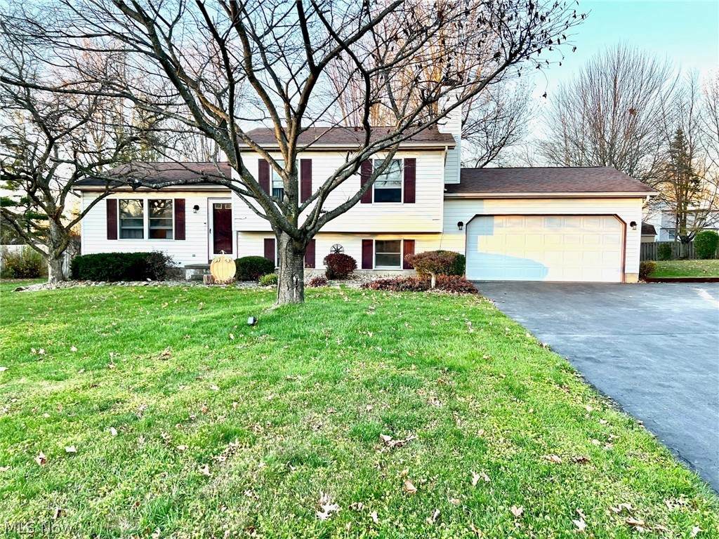 221 Terre Hill - Photo 1