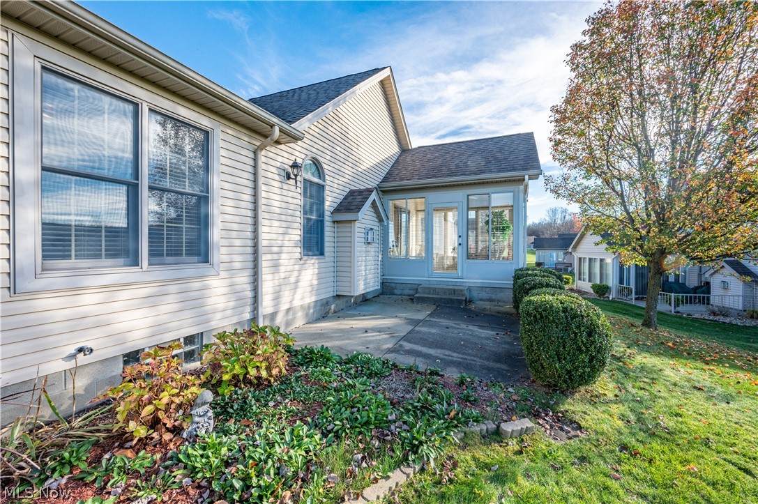 7007 Clingan Road - Photo 1