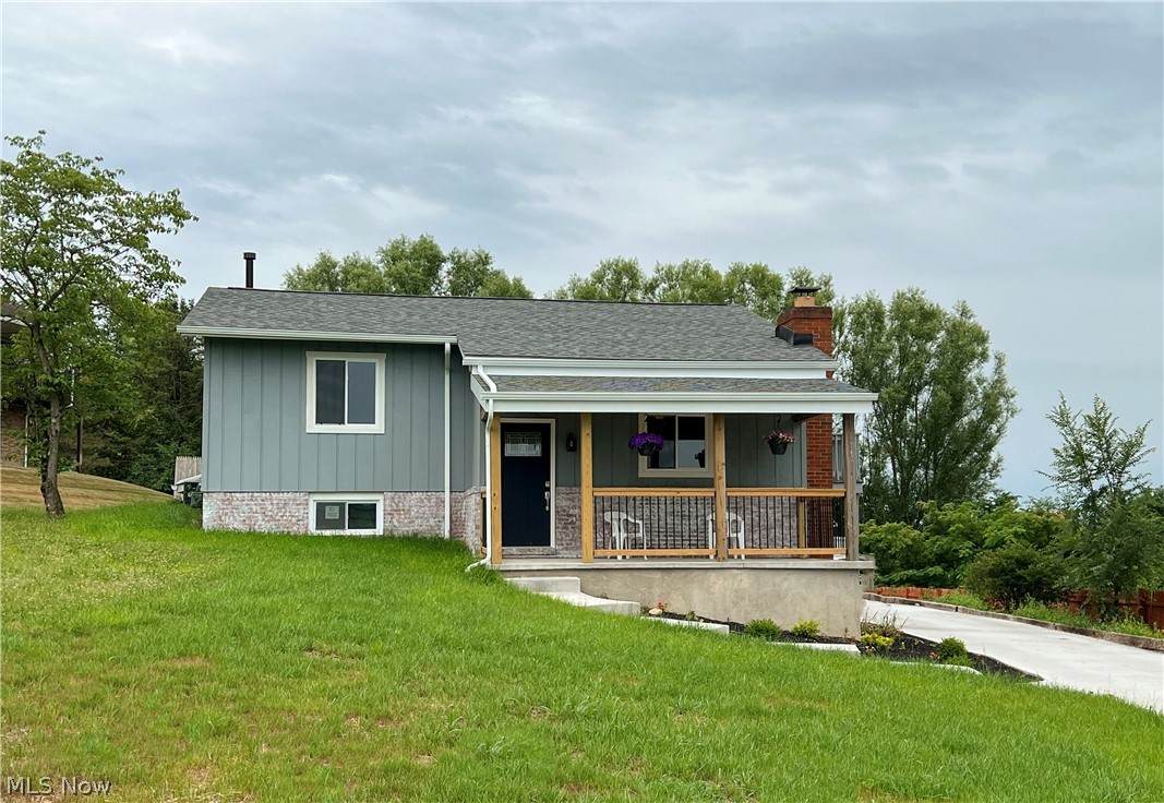 590 Olde Orchard Drive - Photo 1