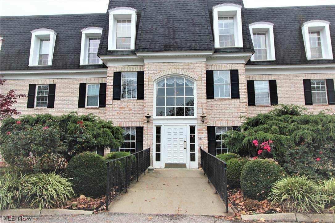 2021 King James Parkway - Photo 1