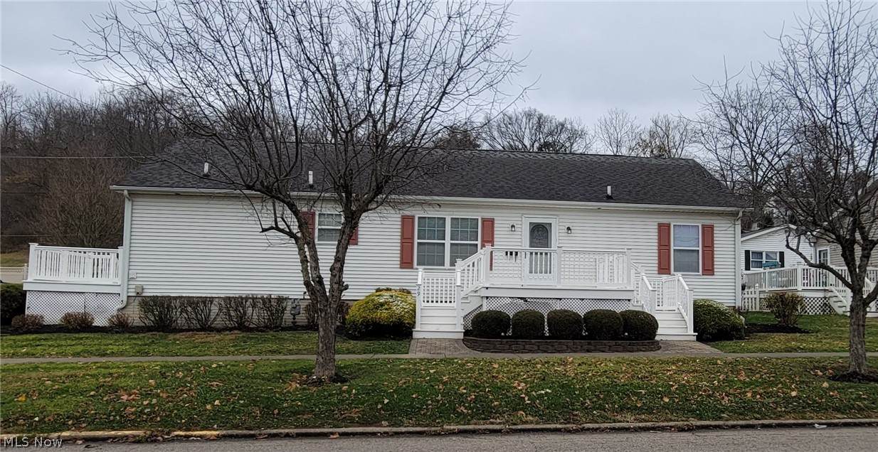 291 Jefferson Avenue - Photo 1