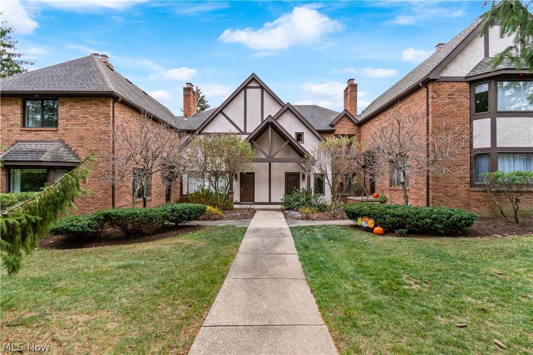 38 Bentley Drive - Photo 1