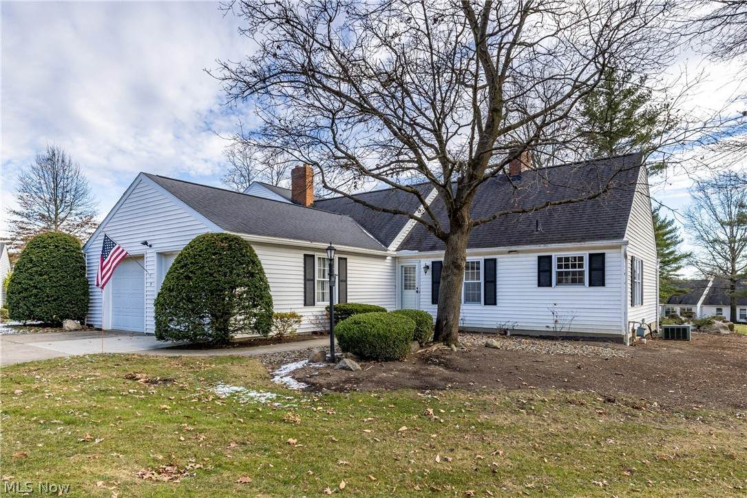13 Ironwood Drive - Photo 1