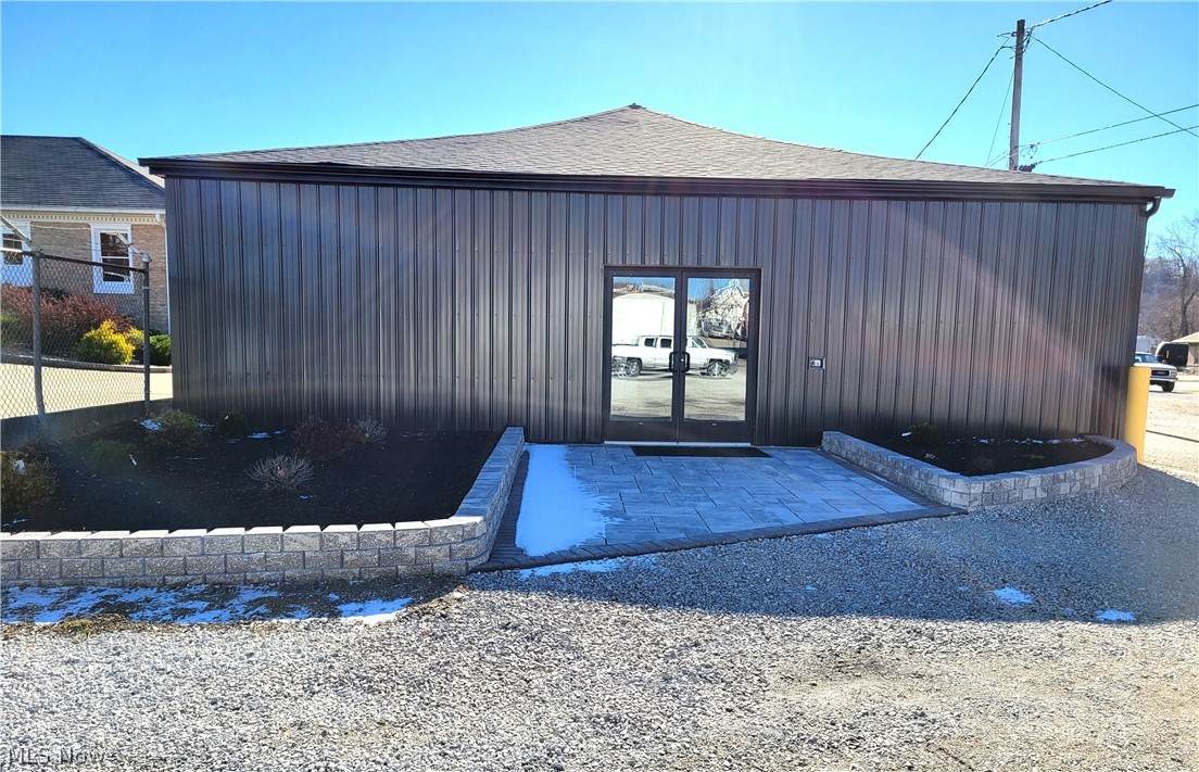 433 Wheeling Avenue - Photo 1