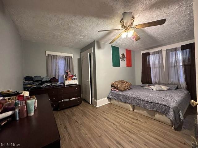 926 Mcgregor Avenue - Photo 1