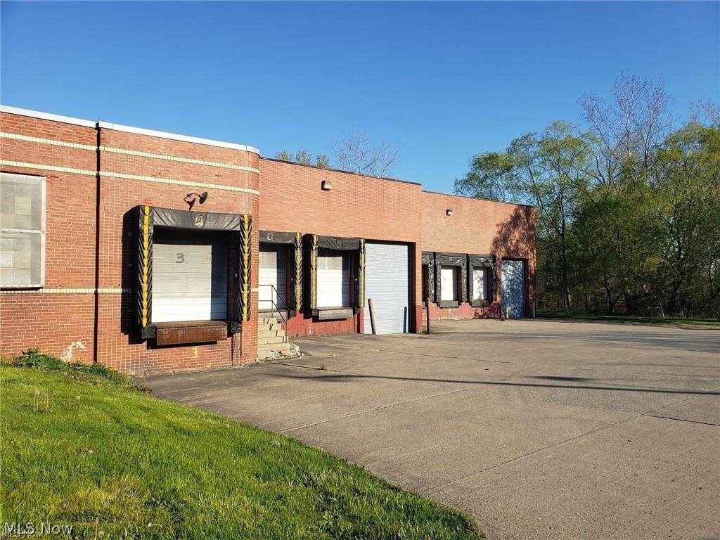 7005 West River Road South - Photo 1