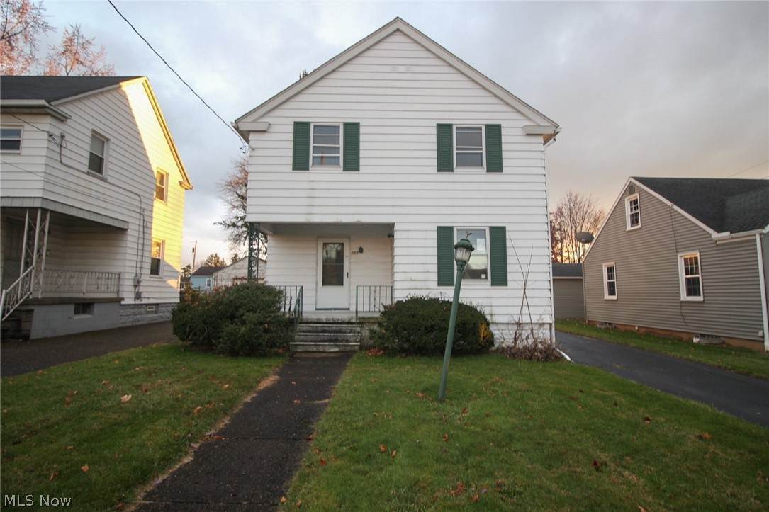 422 Wilson Street - Photo 1