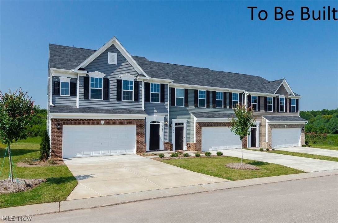 77 Pine Avenue - Photo 1