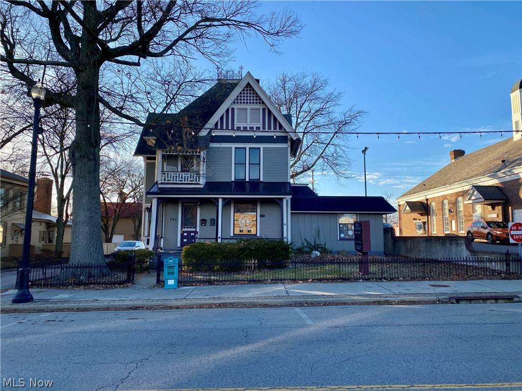 135 Main Street - Photo 1