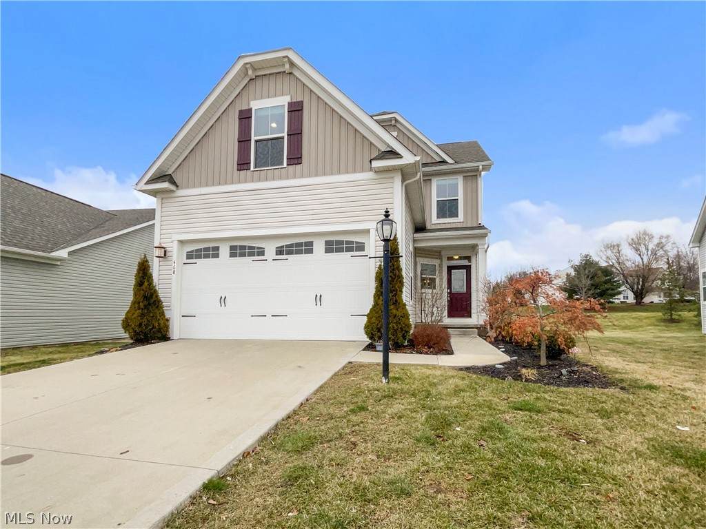 468 Danbury Drive - Photo 1