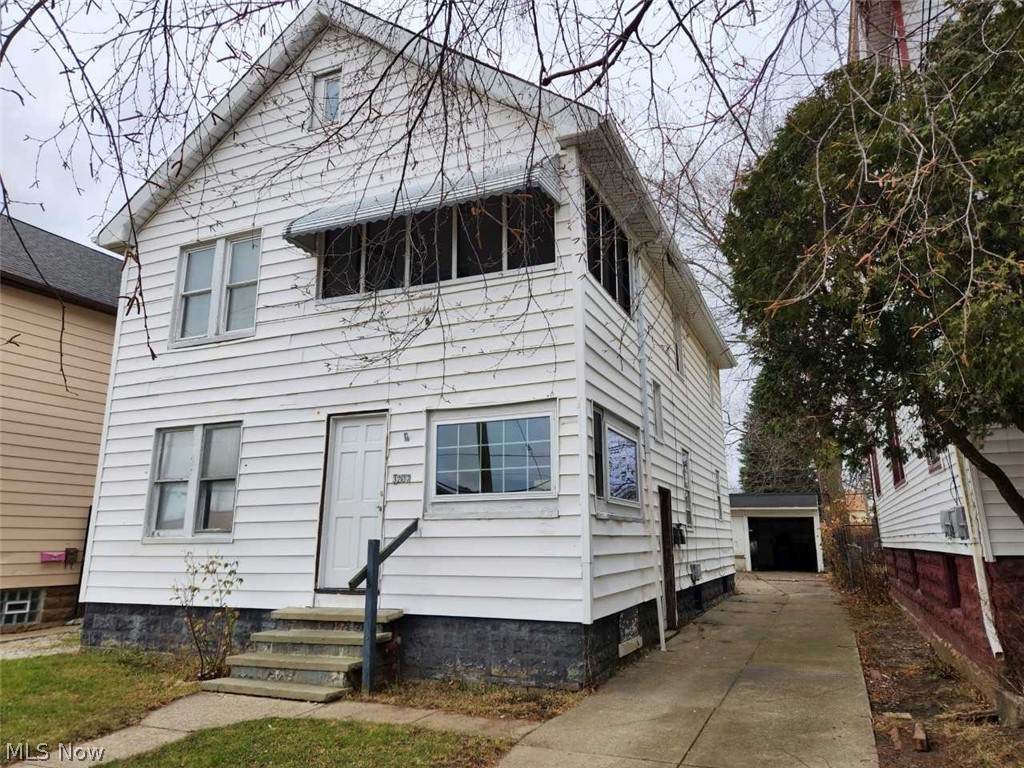3207 121st Street - Photo 1